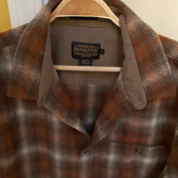 Pendleton Virgin Wool Trail Plaid Long Sleeve Brown Plaid Shirt w/ Elbow Patch L - Picture 5 of 12